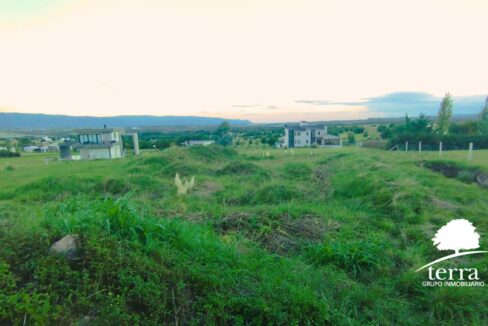 Lote en venta en Altos del Corral con vistas a las sierras