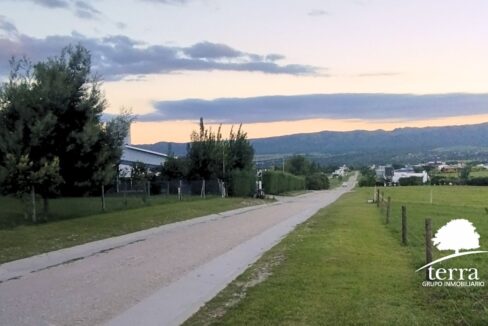 Lote en venta en Altos del Corral con vistas a las sierras