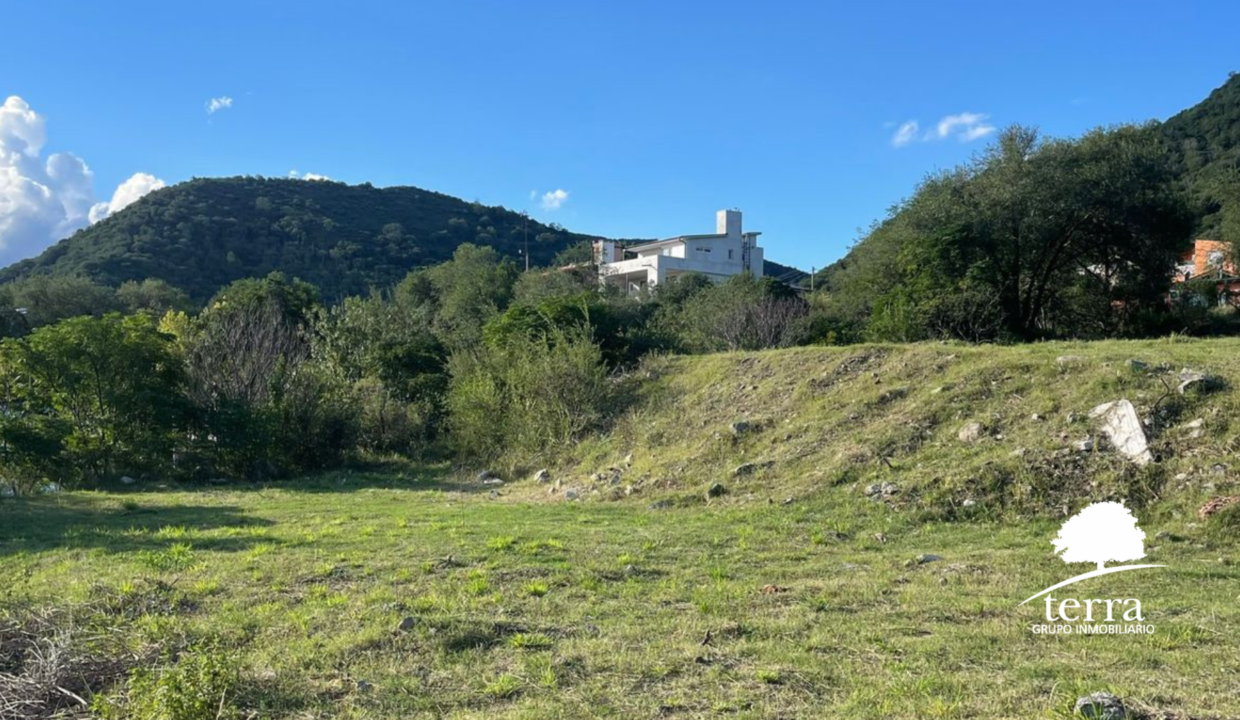 Inmobiliaria en Villa General Belgrano - Lote en Venta en Santa Rosa de Calamuchita - RH-24786