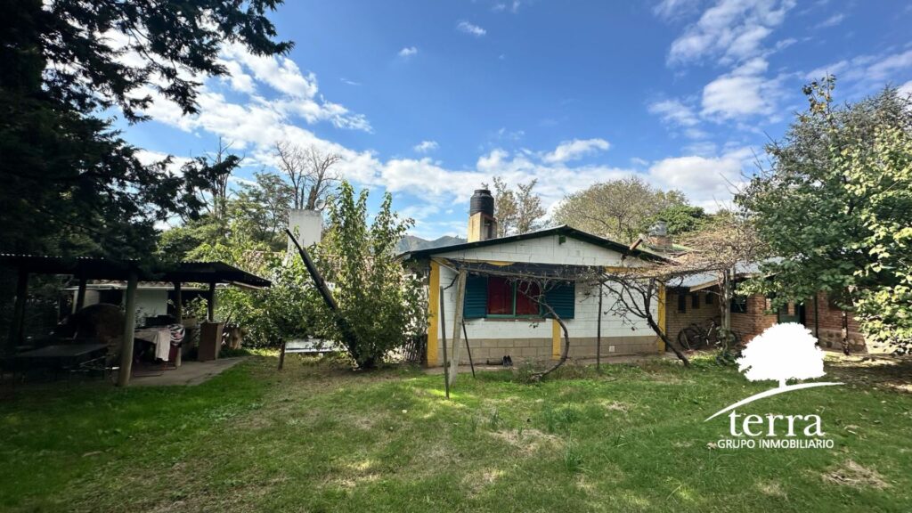 Departamento independiente dentro del terreno de la casa en venta en Villa General Belgrano